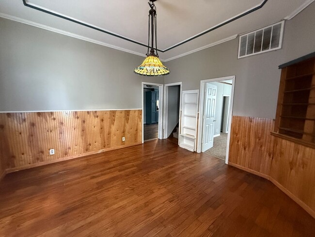 Photo - Large 3 bed 1 bath! - Elwood!