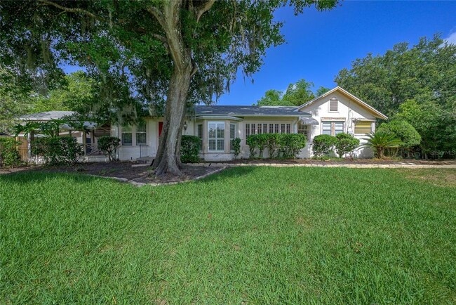 Building Photo - 1621 Sunnyside Dr Rental
