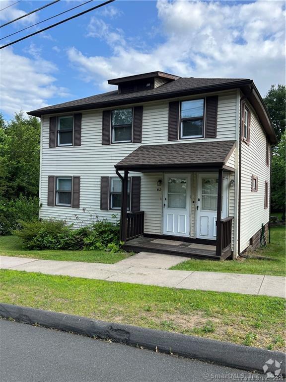 Building Photo - 62 Whiton St Unit 2nd Floor Rental