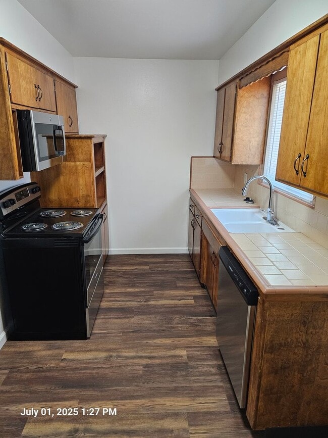 Photo - 1706 E Burton Ave