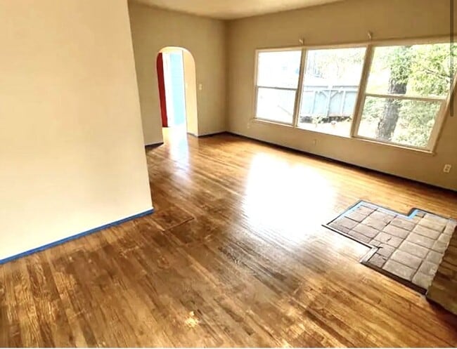 Photo - Spacious 5 Bed 2 Bath House near Cal Poly
