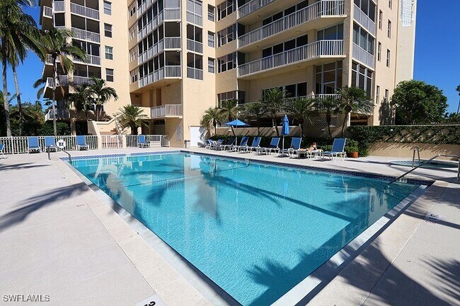 Photo - 5550 Heron Point Dr Unit 504
