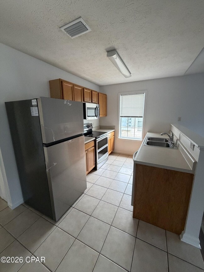 Photo - 2607 Lagoon Knoll Dr