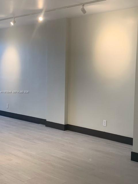 Photo - 90 Edgewater Dr Unit 606