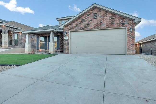 Photo - Pre-leasing for July