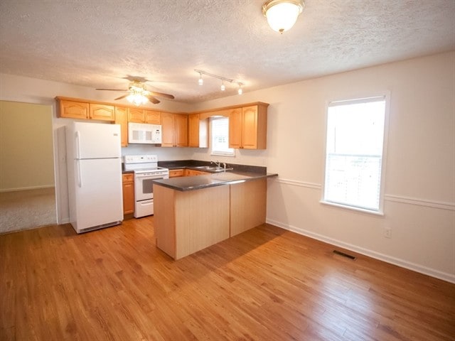 Photo - 643 Glenties Dr