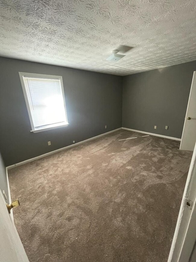 Photo - 139 Forest Elliott