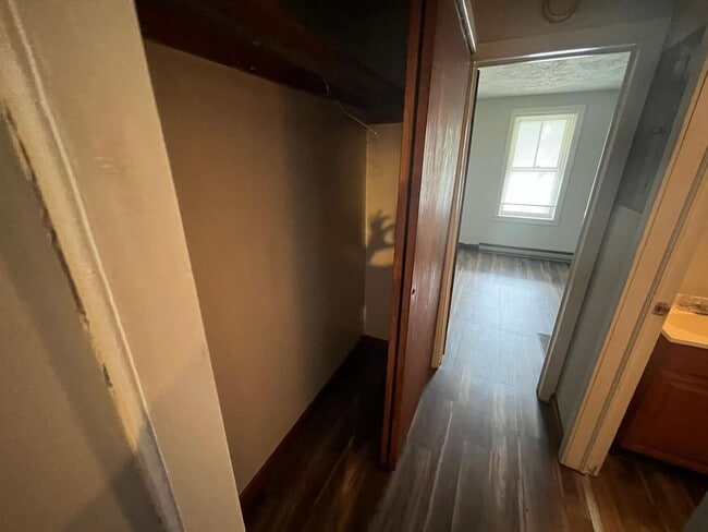 Photo - 42 W Houston Ave Unit Apt 3