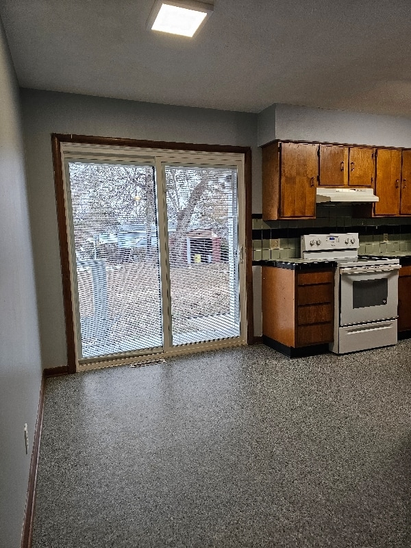 Photo - 1200 Faith Dr