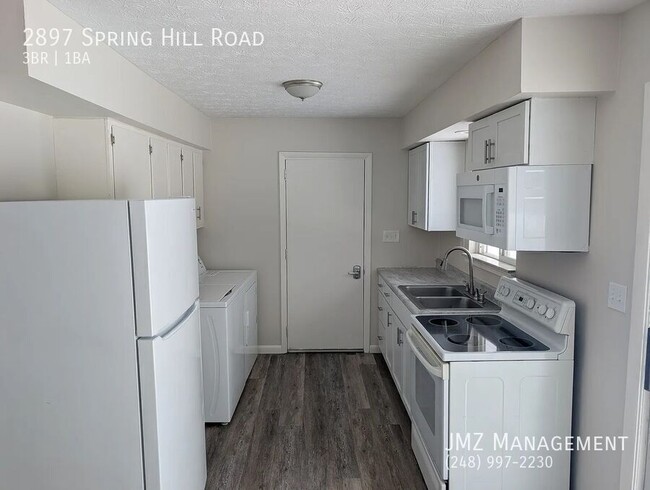 Photo - 2897 Spring Hill Dr