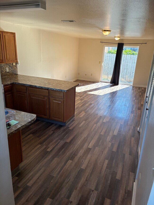 Kitchen & Living Room
