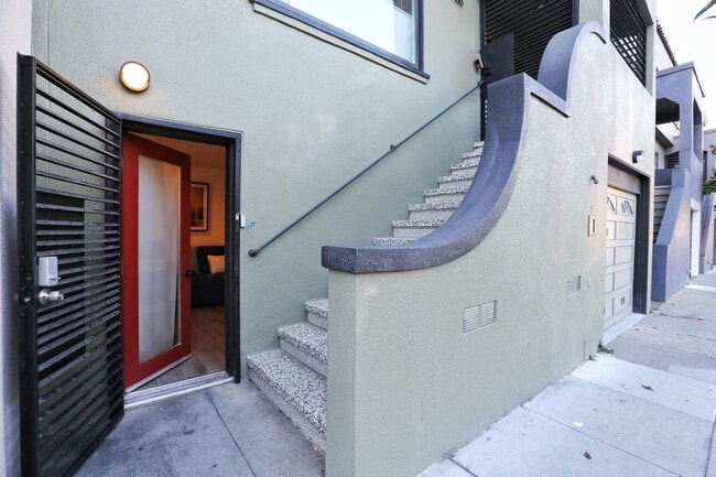 Photo - 756 Potrero Ave Apartamentos Unidad Lower