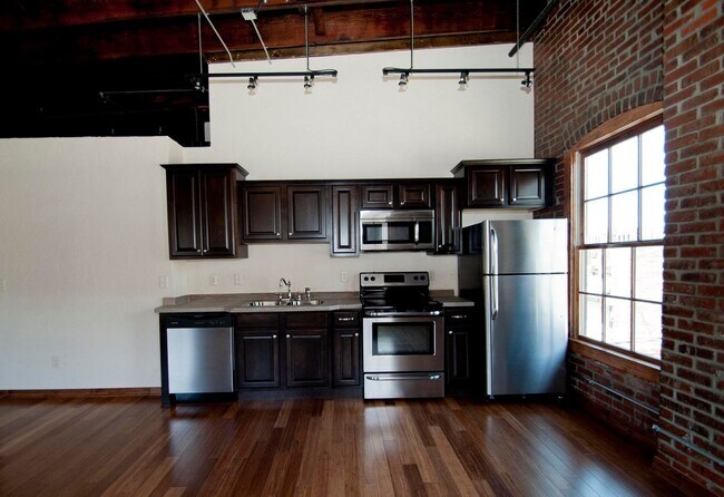 Photo - Union Biscuit Warehouse 212 Unit UB 212