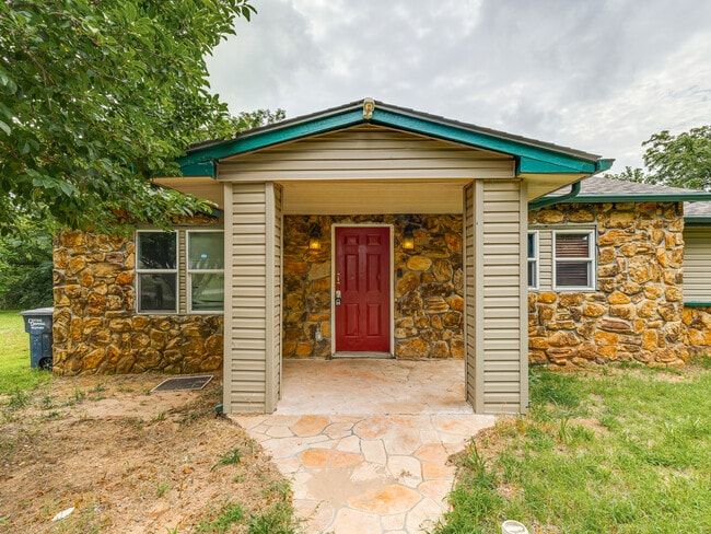 Photo - 817 S Park Ave