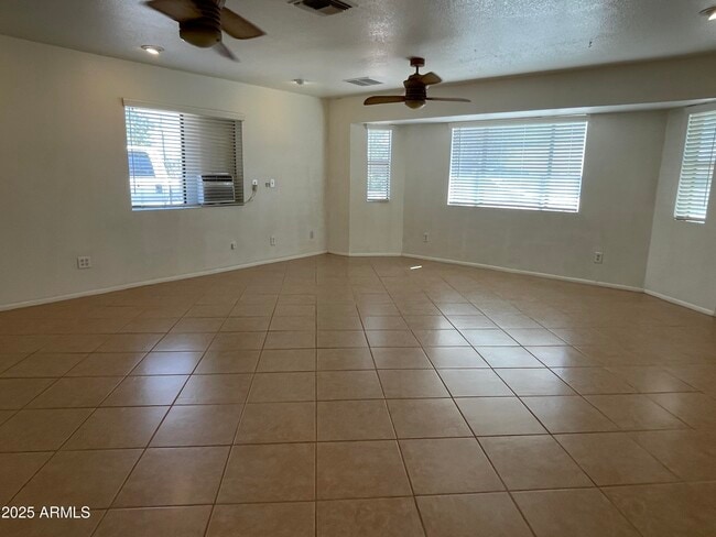 Photo - 2918 N 193rd Ave