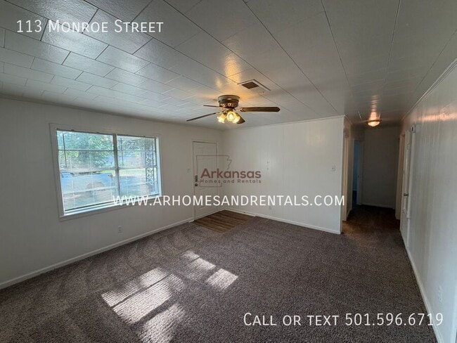 Photo - 113 N Monroe St