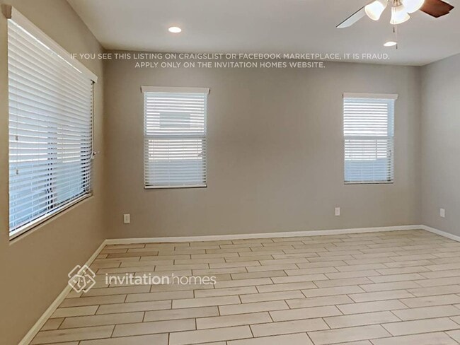 Photo - 1024 S 200th Ln