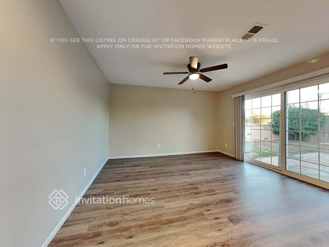 Photo - 748 E Turmont St