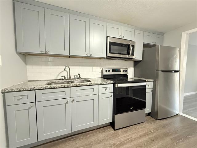 Building Photo - 601 Francine Dr Unit B