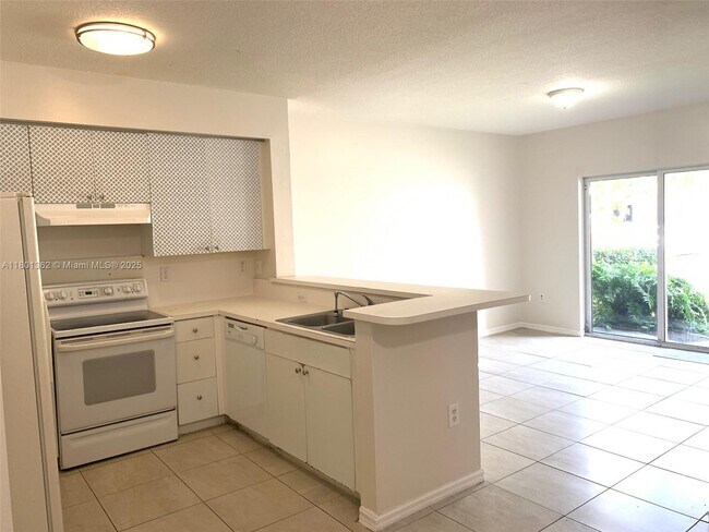 Photo - 11050 SW 196th St Unit 110