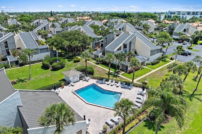 Building Photo - 1605 S US Hwy 1 Unit Sl8b