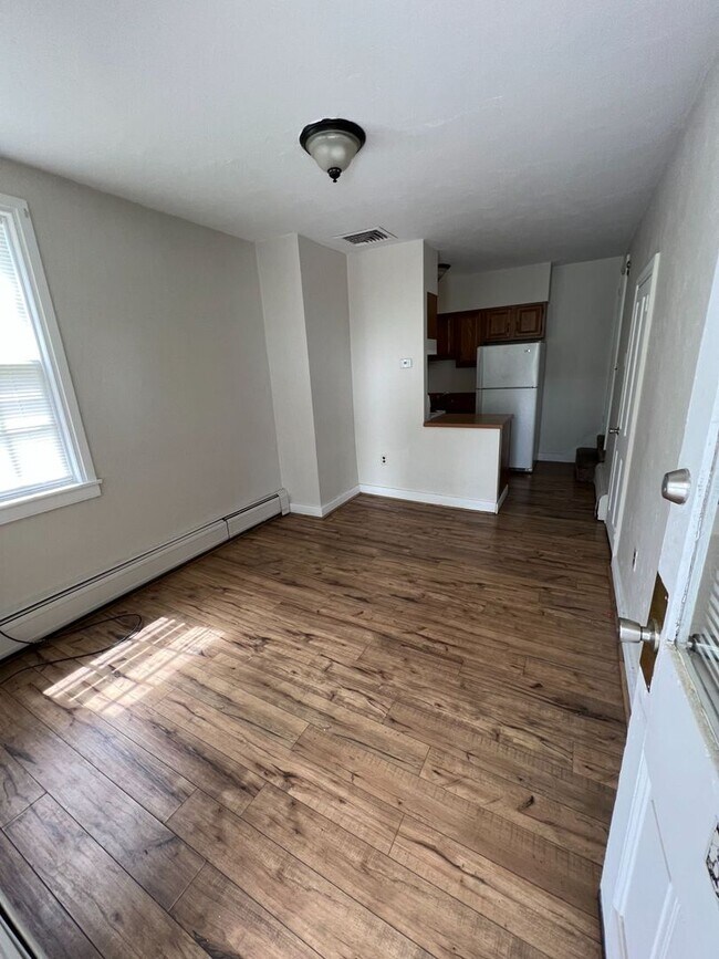 Photo - 44 N Main St Unit 44 N Main St Apt B