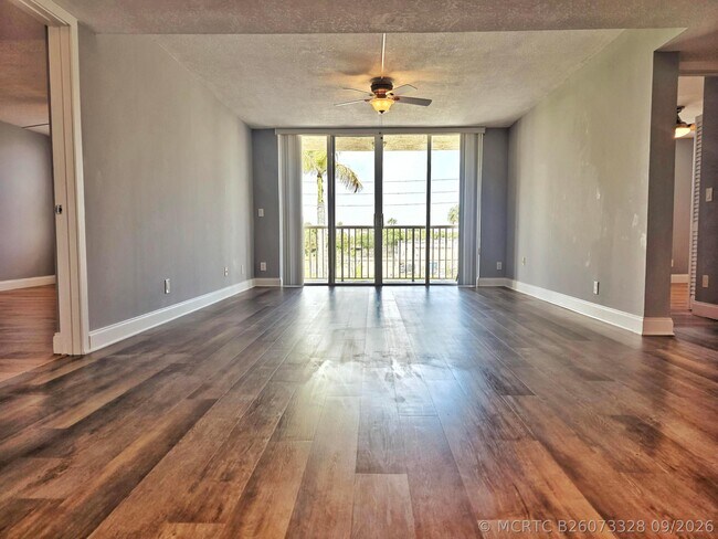 Photo - 1341 SE 3rd Ave Unit 307