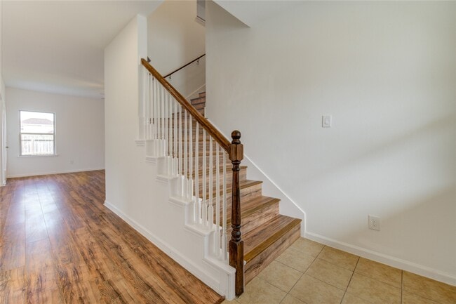 Photo - 12726 Plummersville St