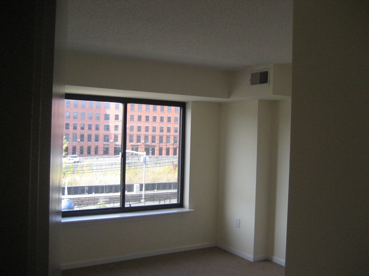 Photo - 700 1st St Unit 4Q