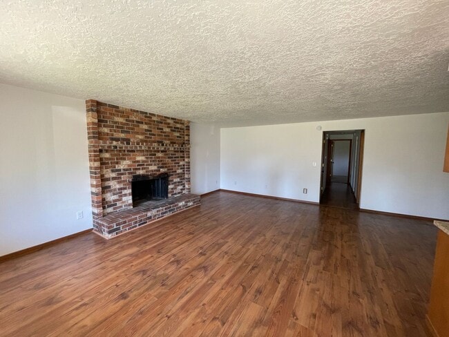 Photo - 3 Bedroom 2 Bath Single Family House
