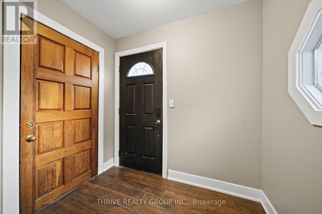 Photo - 922 Princess Ave