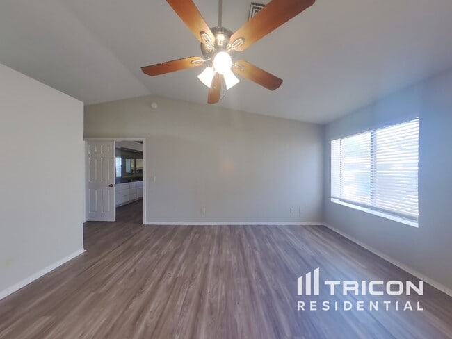 Photo - 6309 E Ivyglen St