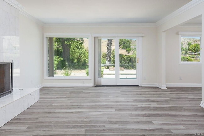 Photo - 6427 Dunlo Pl