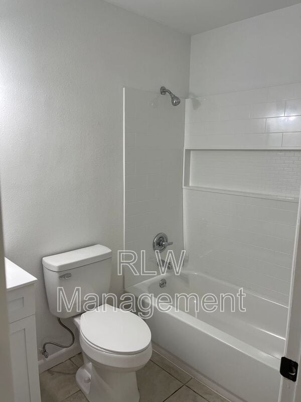 Photo - 425 S Seminole Ave