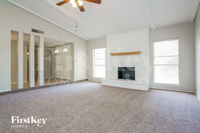 Photo - 9814 Emory Oak Cir