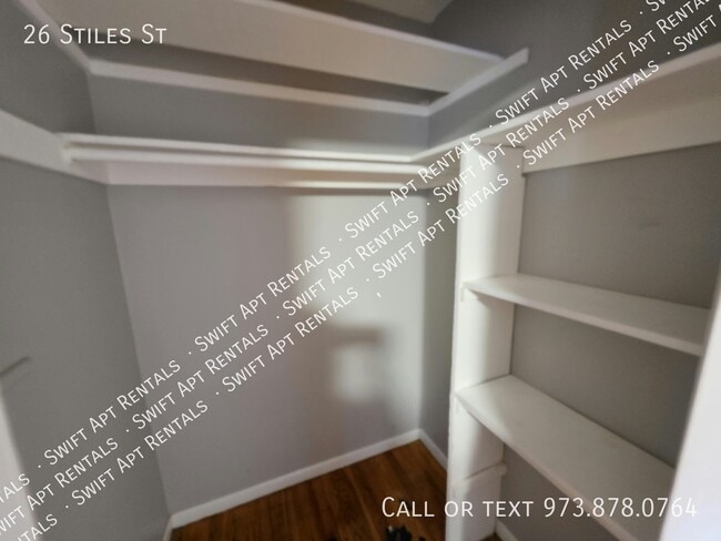 26 Stiles St