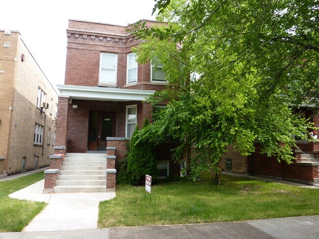 5226 W Hutchinson St Unidad 1