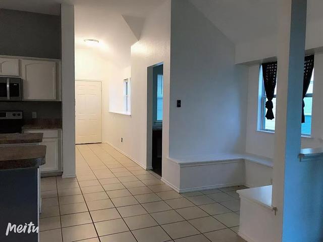 Photo - 9921 Tanglebrush Dr