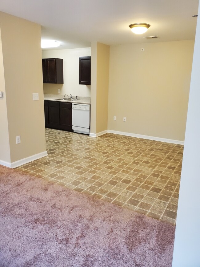 Photo - Bellemont Pointe Apartments