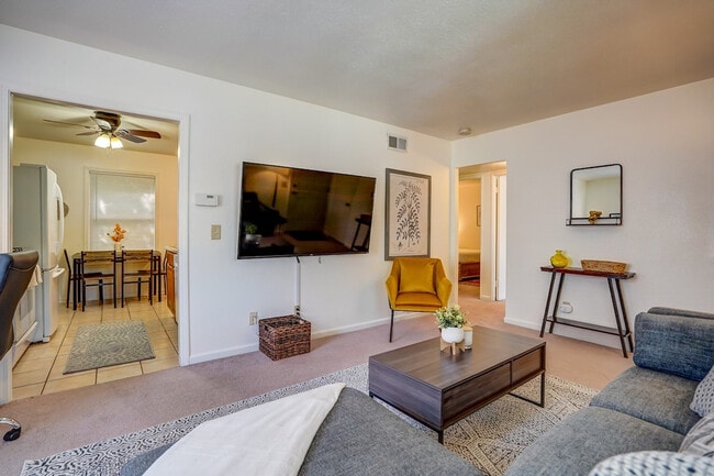 Photo - 8 Craig Ave Unidad ID1377396P