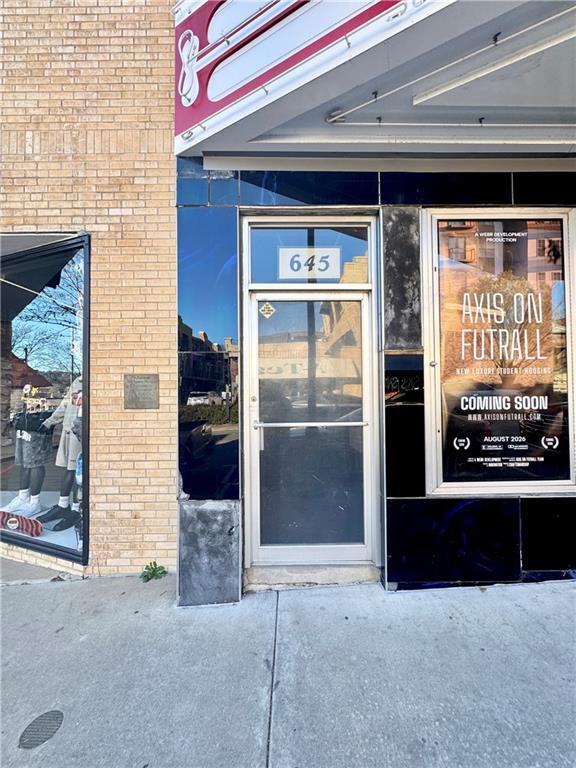 Photo - 645 W Dickson St Unit 9