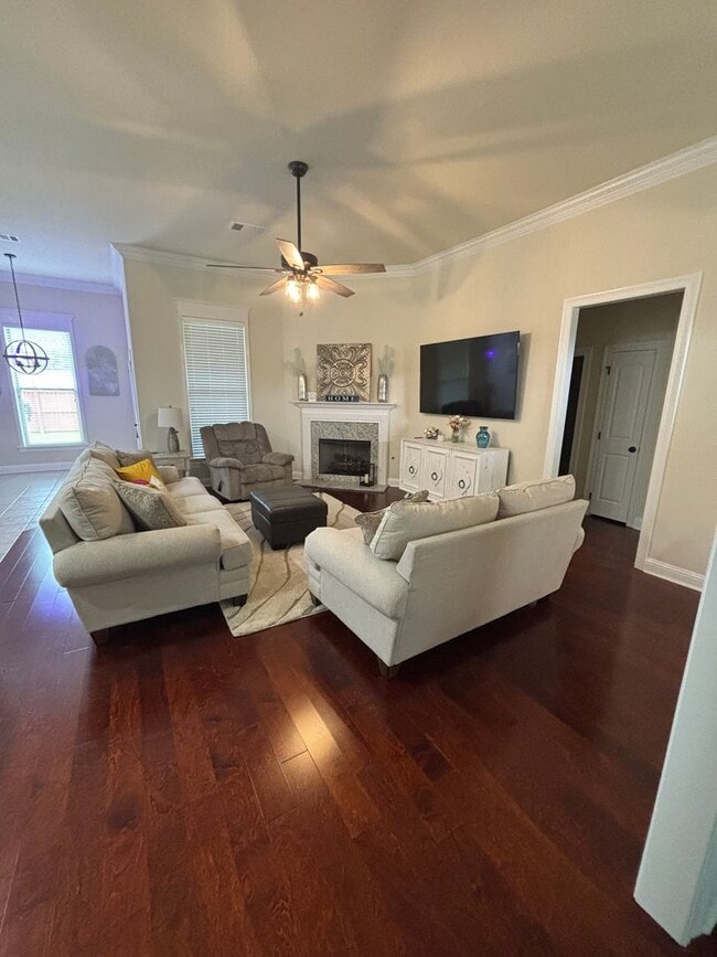 Photo - Beautiful 3 Bedroom home in Lucian Fields