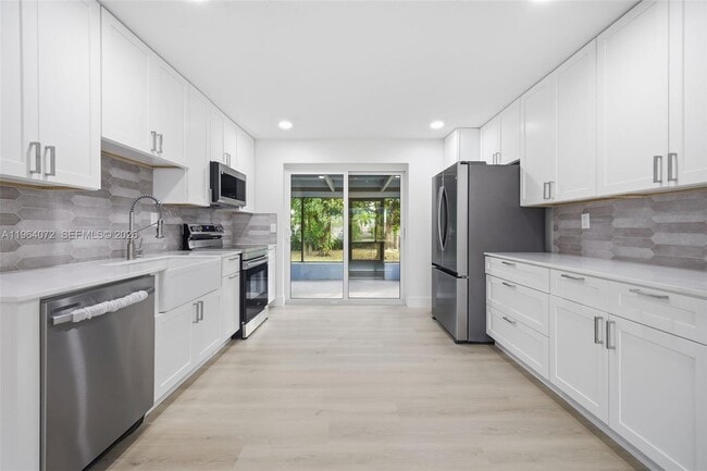 Photo - 3548 SW 16th Ct