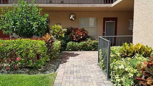 Building Photo - 370 NW 76th Ave Unit 104