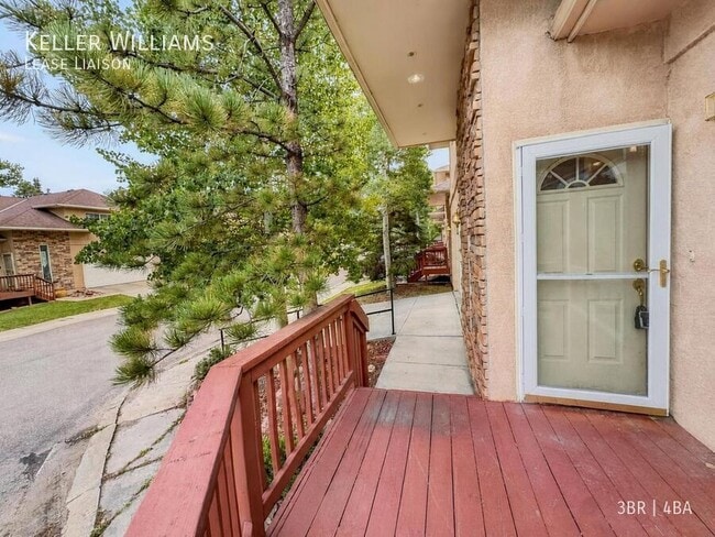 Photo - 701 Westwood Dr