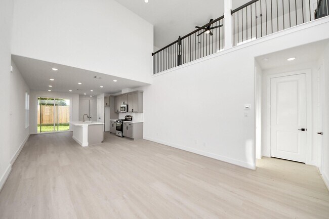 Photo - 4324 Avron Dr