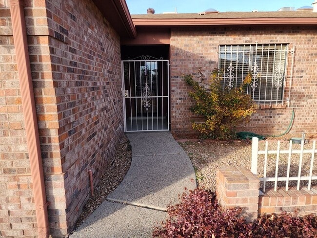 Photo - 9335 Admiral Lowell Pl NE