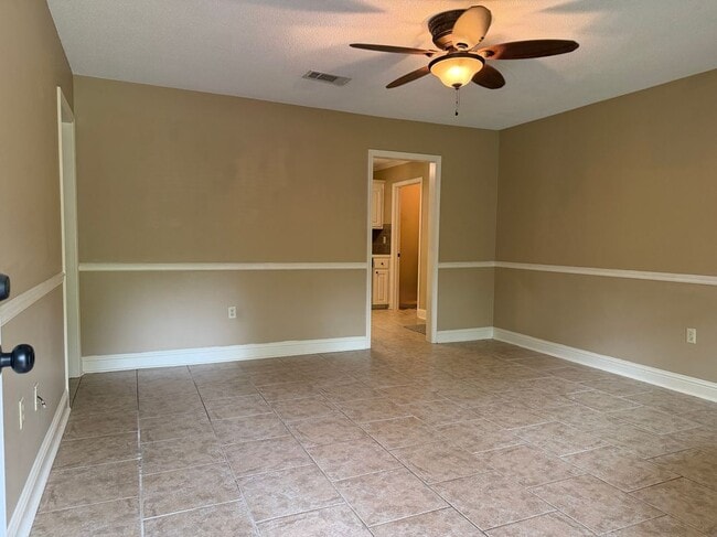 Photo - 106 Hickory Dr