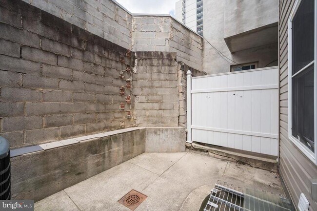 Photo - 528 S 13th St