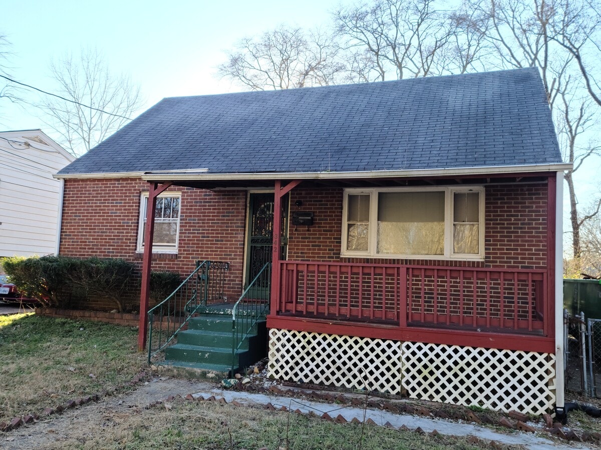 Photo - 342 Poplar St